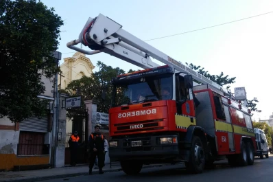 Rastrean las llamadas para determinar quién amenazó al colegio Reina de la Paz