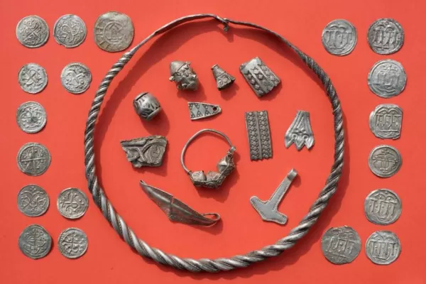 Un tesoro de más de 1.000 años fue hallado casi por azar