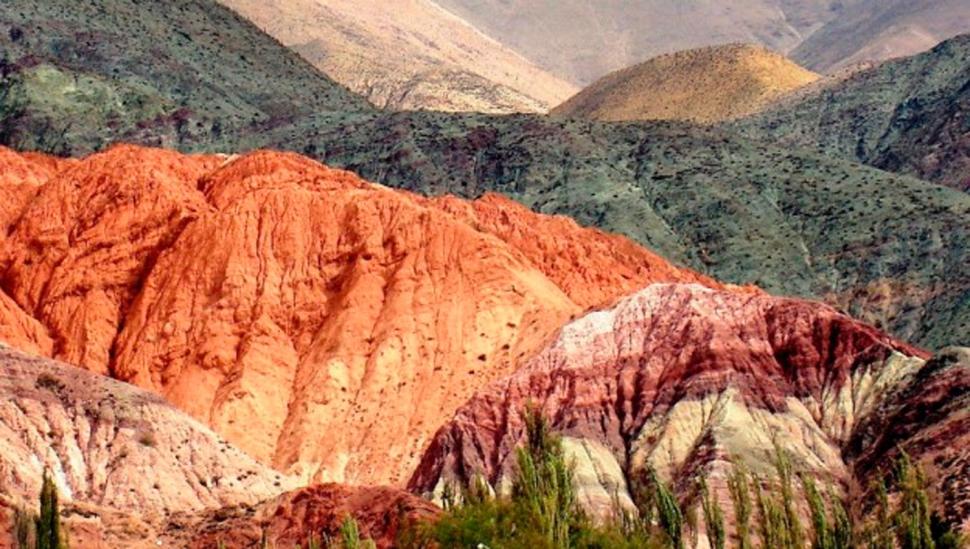 Cerro de los Siete Colores