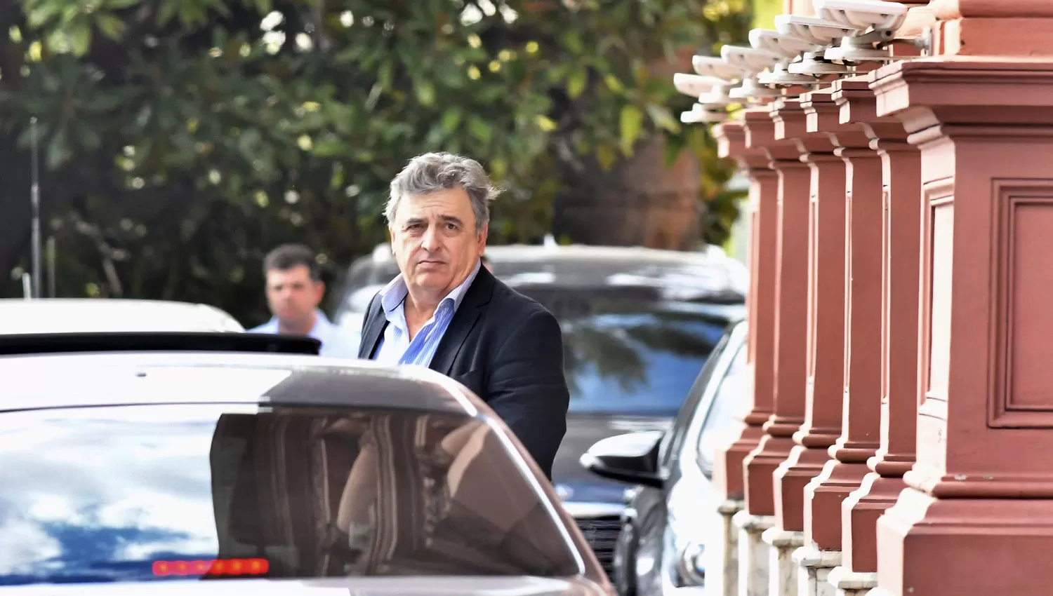 MARIO NEGRI. El parlamentario radical, en la puerta de la Casa Rosada. TELAM
