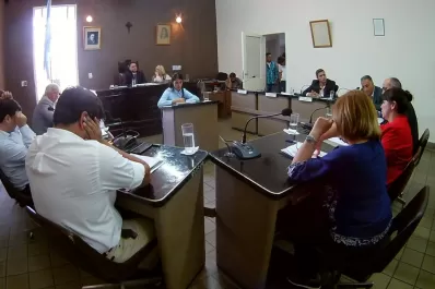 El Concejo de Concepción aprobó sólo el Pacto Sueldo y dejó a Sánchez sin fondos para obras