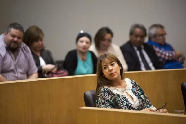 La modificación del reglamento interno enfrenta a los concejales