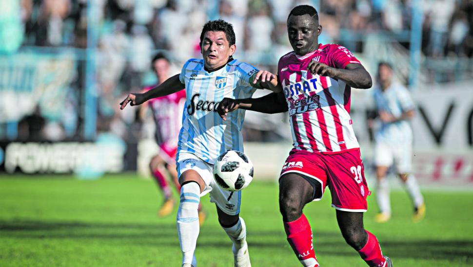 Atlético no tiene descanso: pasó Unión y llega The Strongest