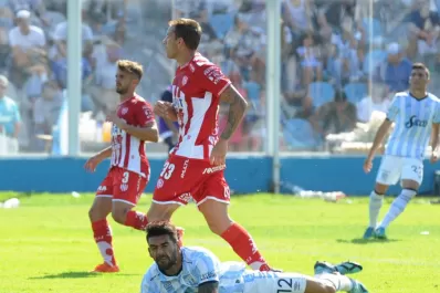 Lo que se presagiaba el domingo, se confirmó ayer: Toledo deberá pasar por el quirófano