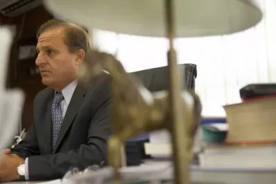 Cortalezzi le respondió a Alfaro: no nos comunicaron que el examen era hoy