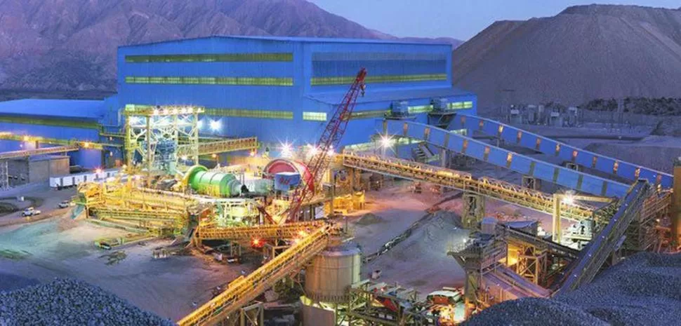 INFRAESTRUCTURA Y MÁS TÚNELES. La UTE Minera Alumbrera-YMAD invertirá 161 millones de dólares, principalmente entre este año y 2019. minera alumbrera