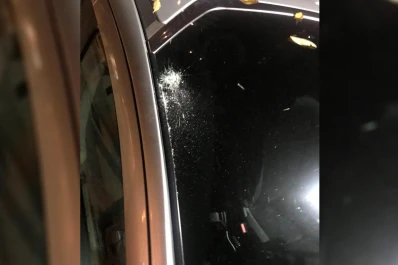 Denuncian que arrojan envases de cerveza al vacío desde un edificio de Barrio Norte