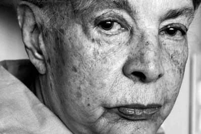 A los 96 años murió la escritora Elvira Orphée