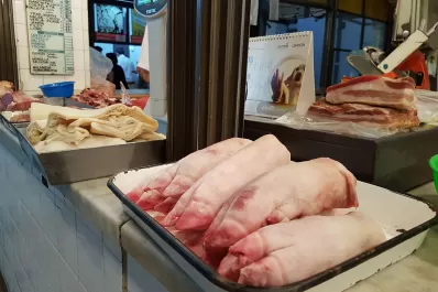 El asado le gana la pulseada al locro en la previa de los festejos por el Día del Trabajador