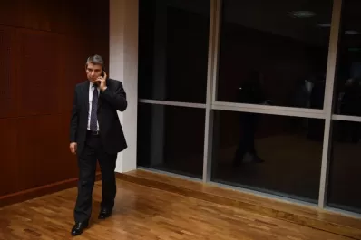 “Todo debería funcionar como el inodoro, pero estamos preocupados por el expediente”