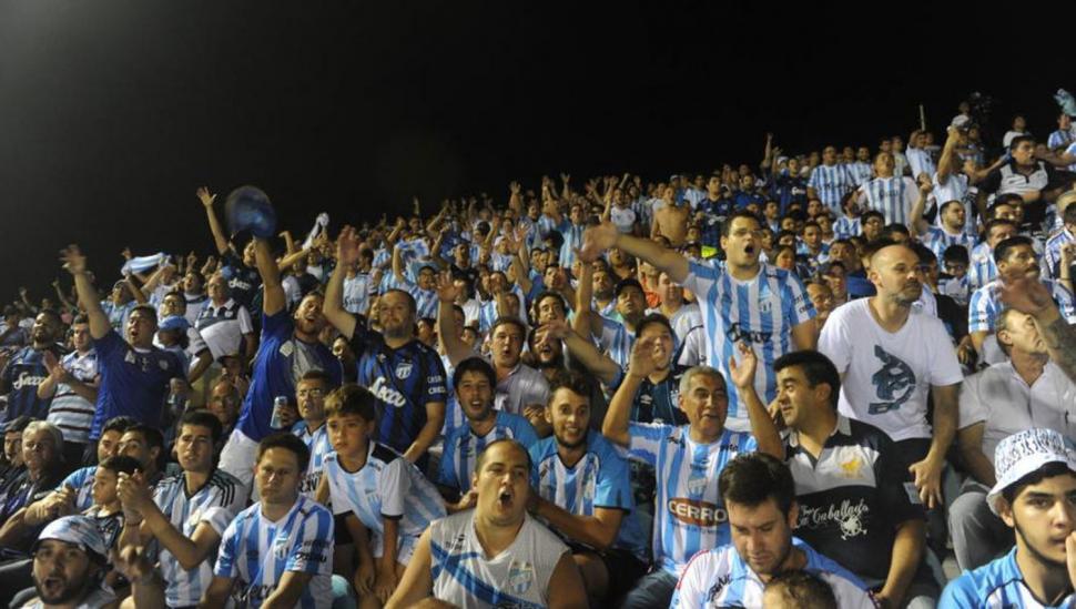 Atlético visita a Huracán: a qué hora es el partido y en qué canal se lo puede ver