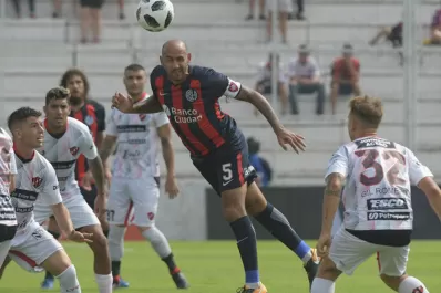 San Lorenzo empató con sufrimiento y dejó escapar dos puntos en Paraná