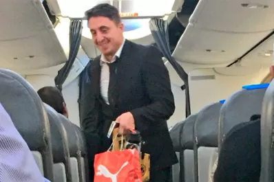 Así fue la llegada de Peñarol a Tucumán para enfrentar a Atlético