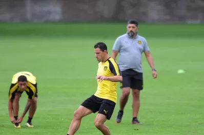 Peñarol estudió todo sobre Tucumán, que recibió a “Maxi” Rodríguez por primera vez