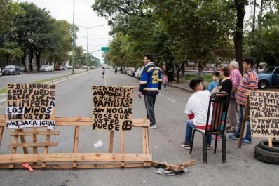 Cortan Roca y Buenos Aires por segundo día consecutivo y el tránsito está complicado