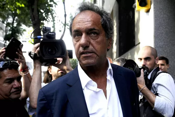 En su indagatoria por corrupción, Scioli se defendió con un escrito: nunca he recibido dádivas