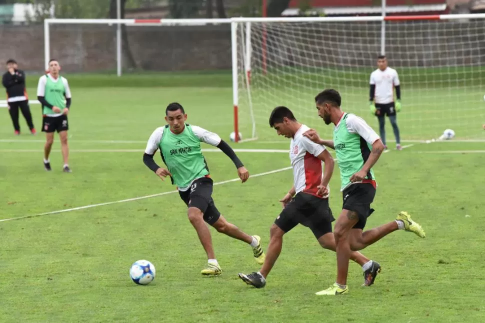 VOLVER A EMPEZAR. San Martín comenzó a planificar el partido contra Villa Dálmine. El Reducido puede darle la revancha. la gaceta / foto de Analía Jaramillo