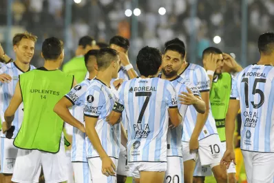 En qué beneficia a Atlético el triunfo de Libertad sobre The Strongest