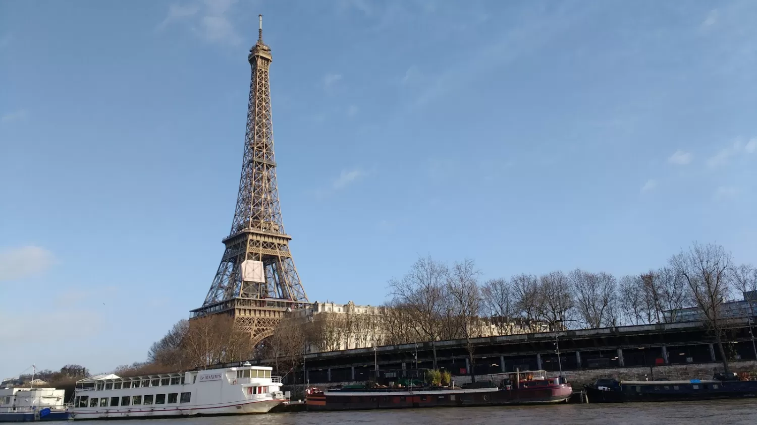 CON PERMISO. Para visitar la Torre Eiffel desde 2020 será necesario la visa para los argentinos. 
