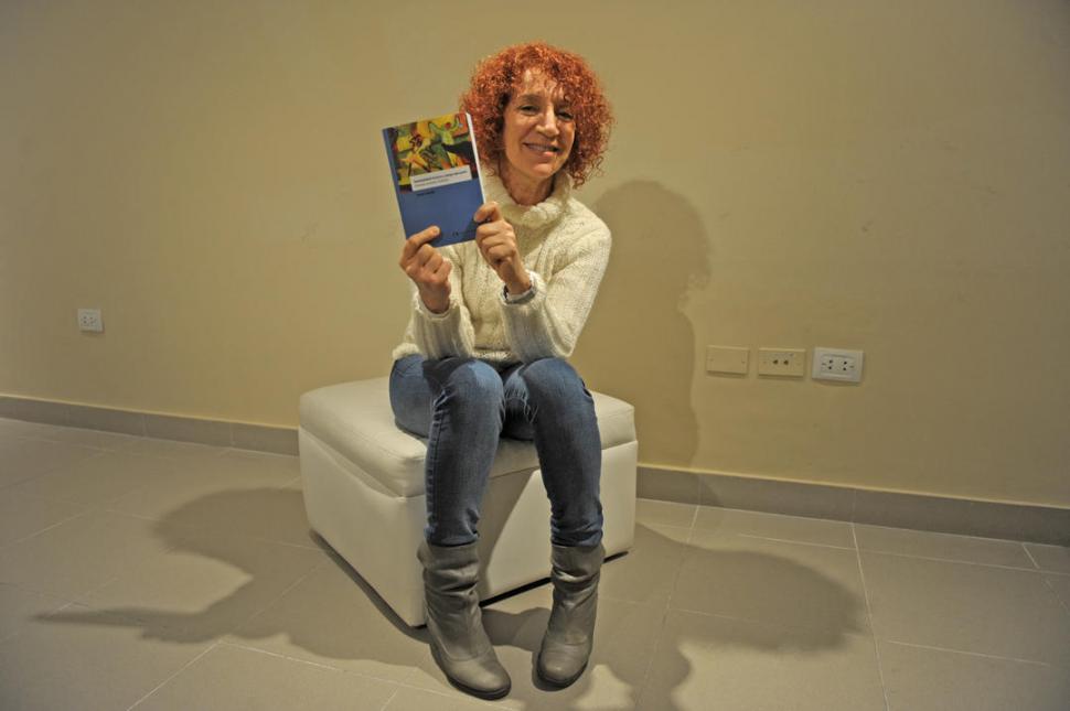 EN LA GACETA. Beatriz Lábbate es docente en la Facultad de Artes de la UNT. la gaceta / foto de franco vera