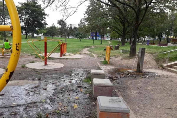 Mal estado de la pista de salud del Guillermina