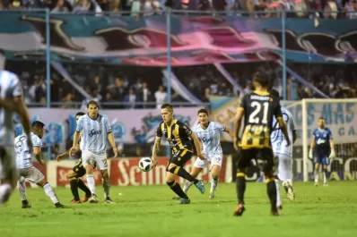 Atlético se queda con las ganas de reclamarle dos puntos a Olimpo