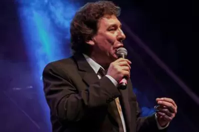 El cantante Julián Morel vuelve con su ciclo A puro tango