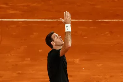 Del Potro debutó con un triunfo ante el bosnio Dzumhur