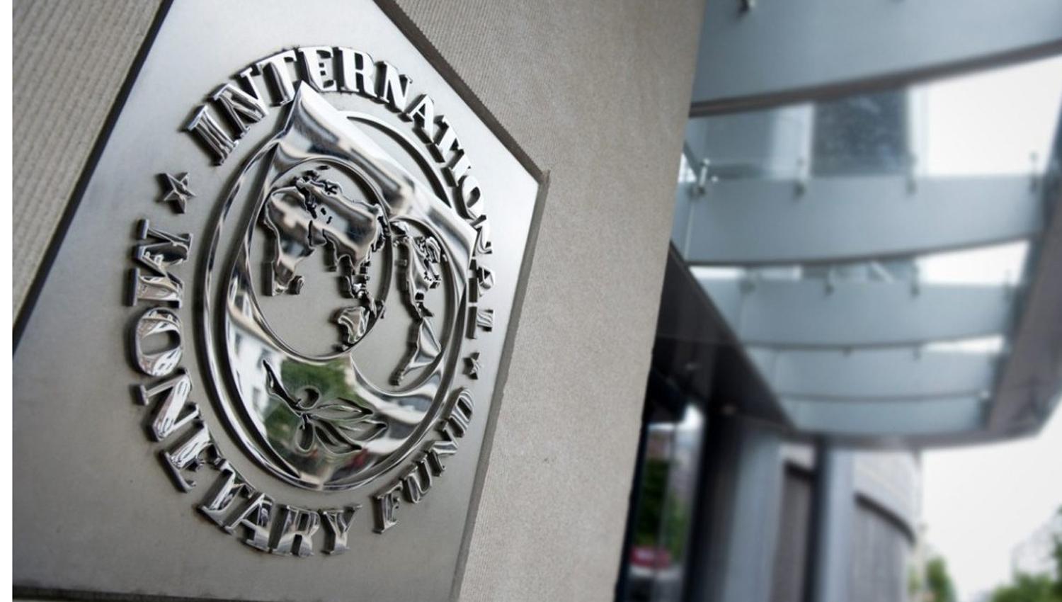 Macri pidió ayuda al FMI, con un dólar que subía a $ 22,90 y mientras la Bolsa caía 3,8%