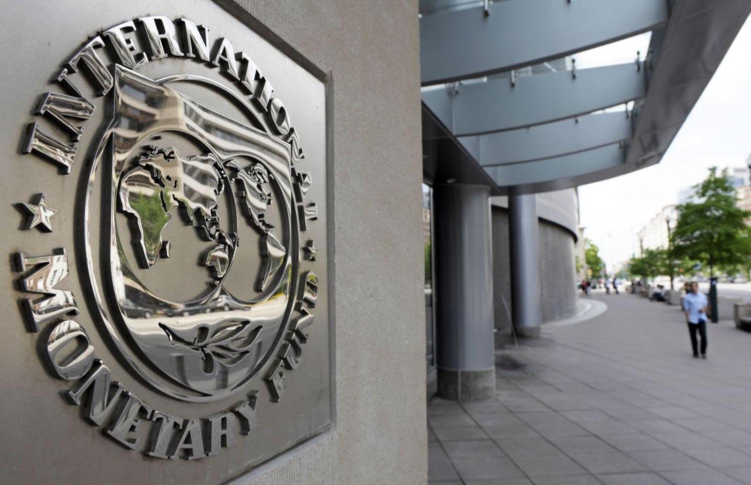 FMI. Dujovne negociará en la sede del organismo internacional.