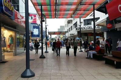 El jueves arrancó con cielo gris y neblina: cómo seguirá el tiempo en Tucumán