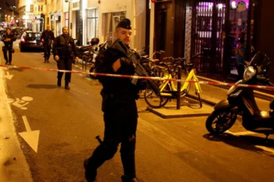 El Estado Islámico se atribuyó el ataque en París que dejó un muerto y cuatro heridos