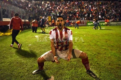 Siendo hincha se sufre el doble”