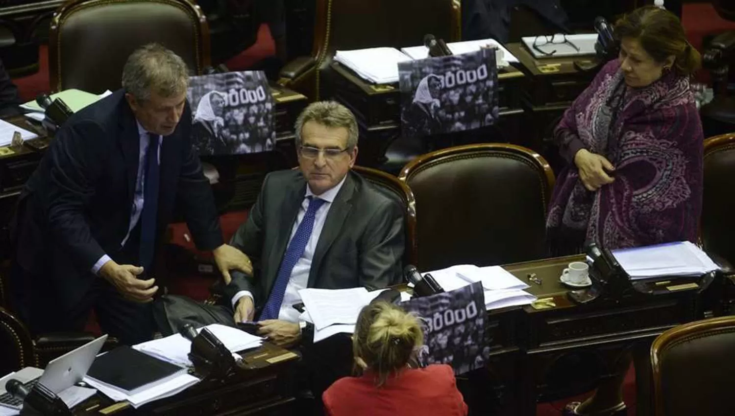 Agustín Rossi durante el debate sobre tarifas en la Cámara de Diputados. FOTO TOMADA DE CLARIN.COM