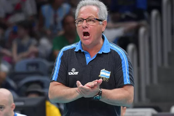 Voley: la Federación Argentina acompañó la decisión de Julio Velasco