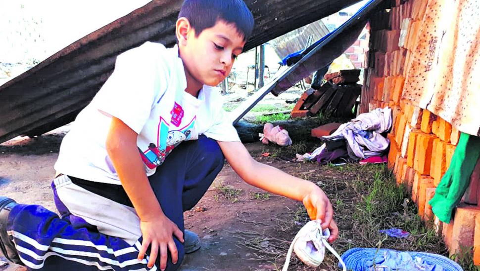 Con ocho años, Leonel venció el miedo y salvó a tres sobrinitas de un incendio