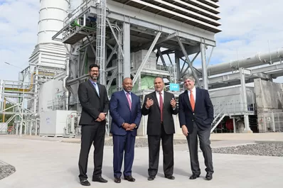 YPF y General Electric pusieron en marcha una central térmica de 261 megavatios en Tucumán