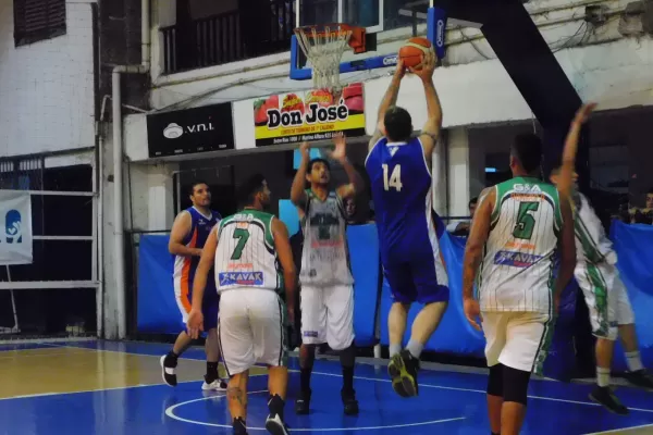 Básquet: Nicolás Avellaneda terminó la primera rueda como líder absoluto