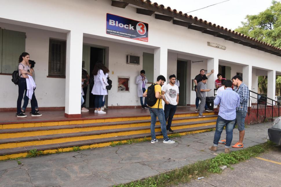 Cátedra tomada: crece la tensión en Odontología por presunta discriminación