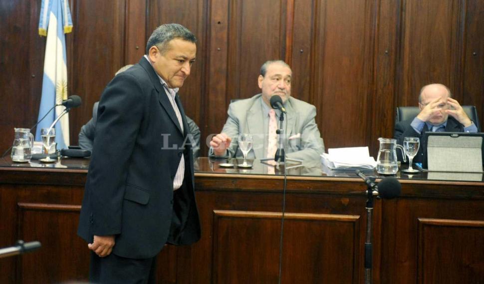 El ex jefe de la comisaría de Raco complica a los acusados