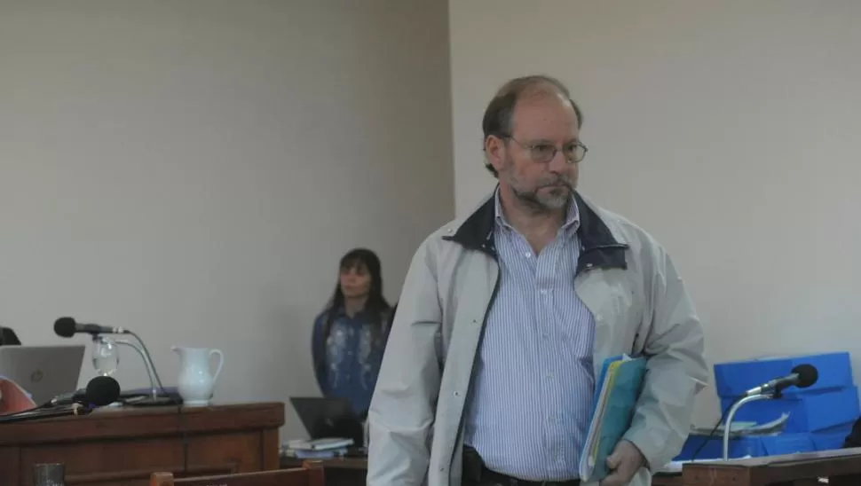 DEL ENTE DE CONTROL. El ingeniero fiscal Fernando Padilla narró su experiencia al inspeccionar obras de la DAU. LA GACETA / FOTO DE FRANCO VERA