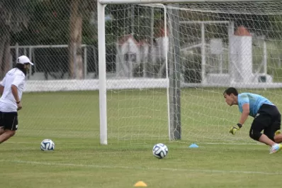 Video: De Paoli habló del crecimiento institucional y el juvenil Franco Pizzicanella de su inesperado debut