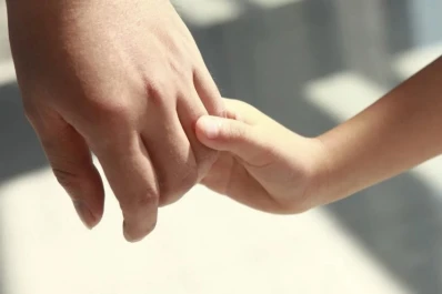 Inédito: más 260 personas de 22 provincias se inscribieron para adoptar a tres hermanas santafesinas