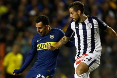 Ante las críticas de dos dirigentes, Tevez salió a respaldar a Wilmar Barrios