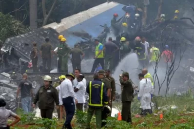 Tragedia: el avión accidentado en Cuba llevaba 110 personas
