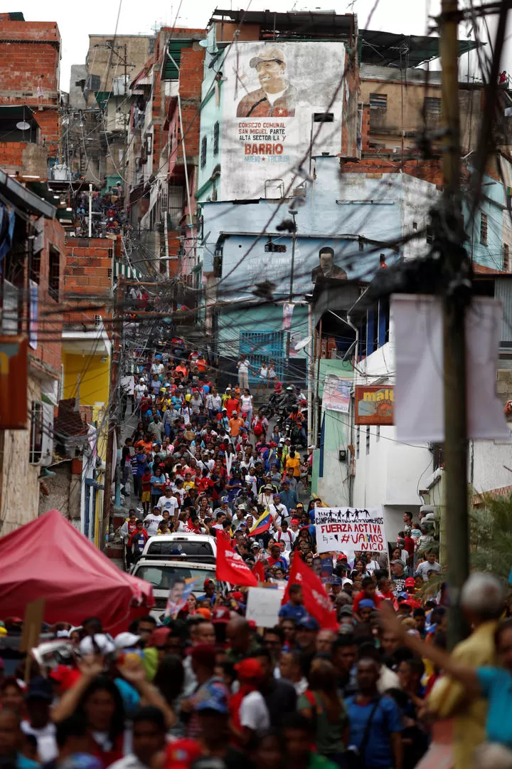FALTAN POCAS HORAS PARA LAS URNAS. Venezuela se encamina hacia unas elecciones polémicas.  Reuters