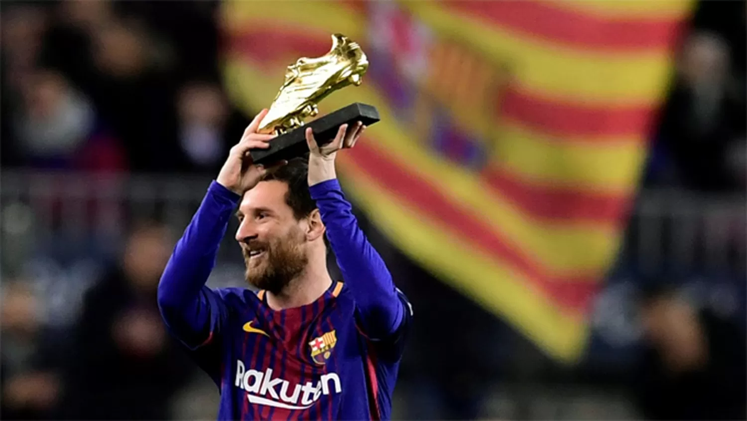 MULTIPREMIADO .Lionel Messi ganó la quinta bota de oro. FOTO TOMADA DE EL DESMARQUE BARCELONA. 