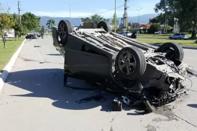 El 80% de los conductores circula a más de 60 km/h en la avenida Perón