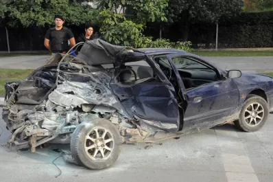 No muere más gente de casualidad: circular por la Perón es una odisea, según los vecinos