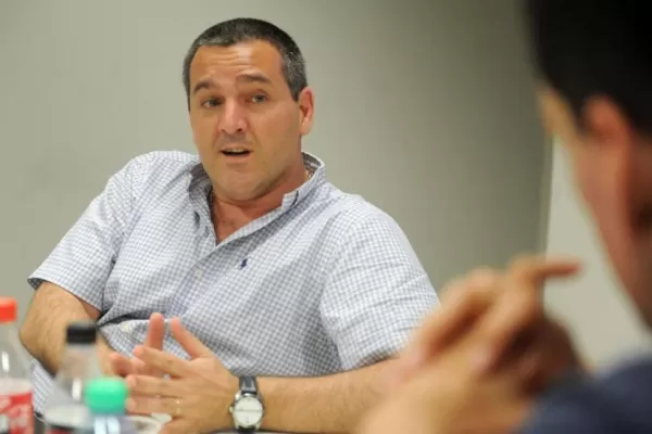 Instan a adherir a la nueva ley de obras